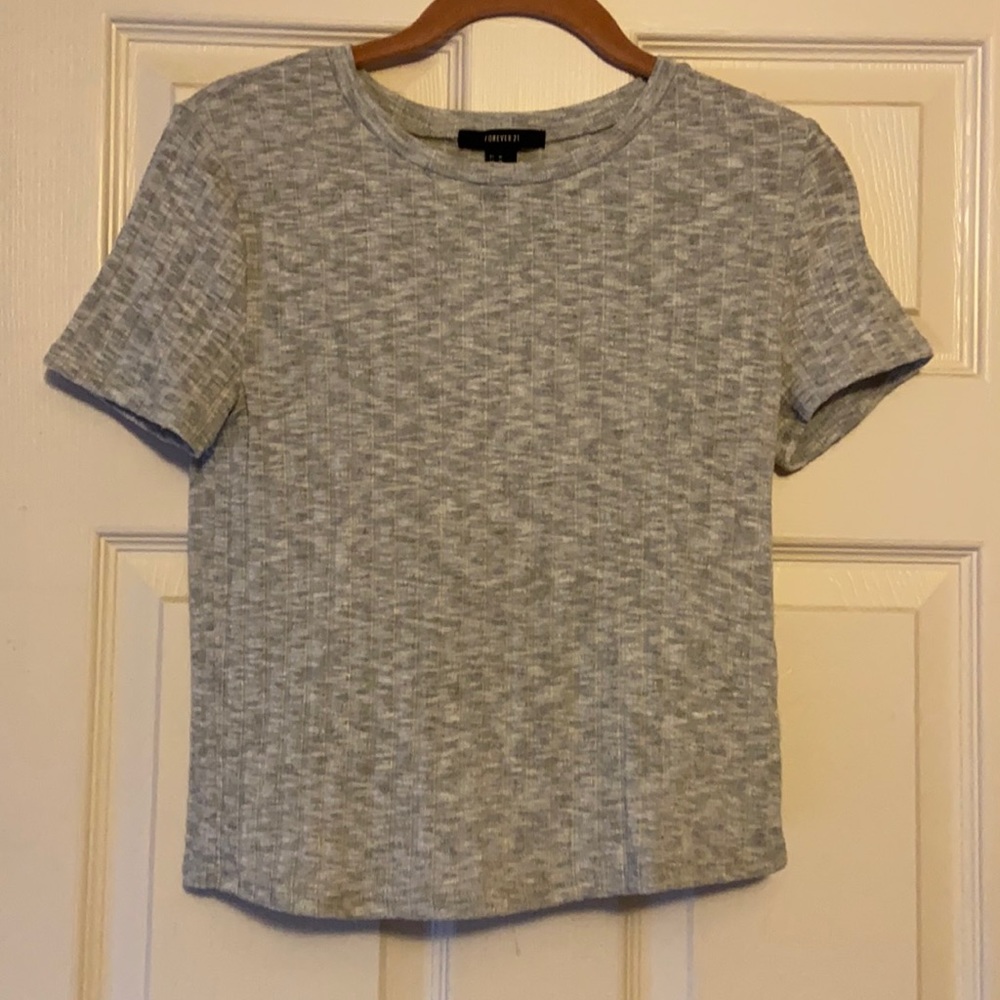 Forever 21 Gray Ribbed T-Shirt